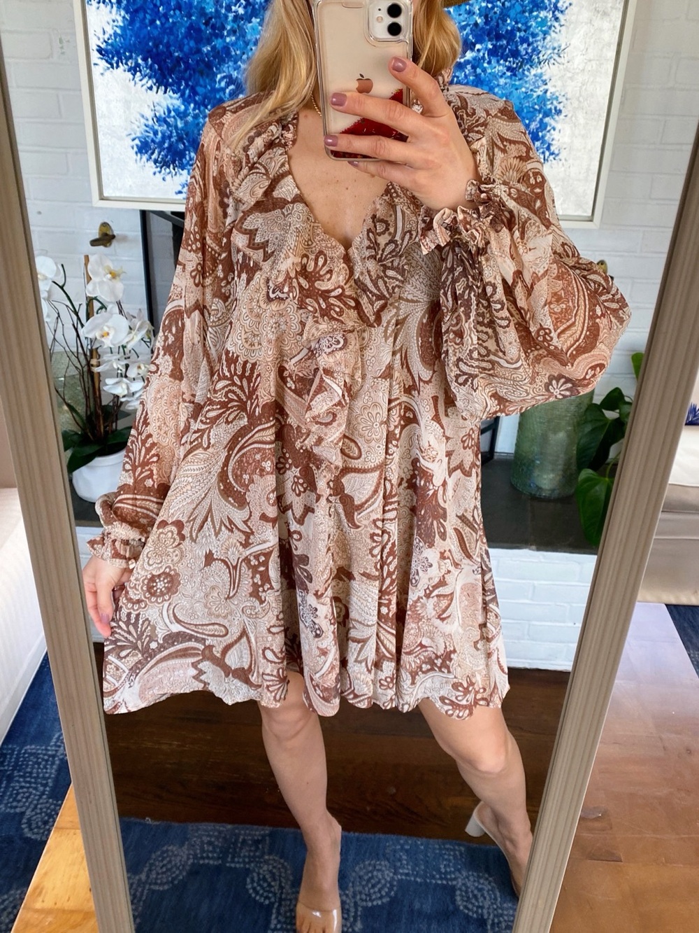 HOUSE OF HARLOW Brown & Cream Paisley Long Sleeve V-neck Mini Dress! (No belt) - Picture 7 of 16